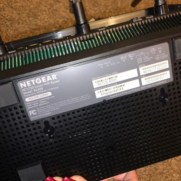 Netgear AC1750 Smart Wifi Router - Picture 3 of 5